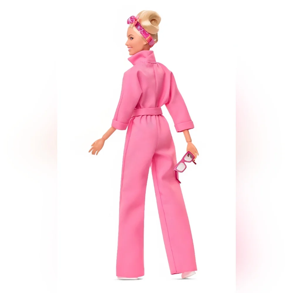 BARBIE THE MOVIE  COLLECTORS EDITION (NEW IN BOX)